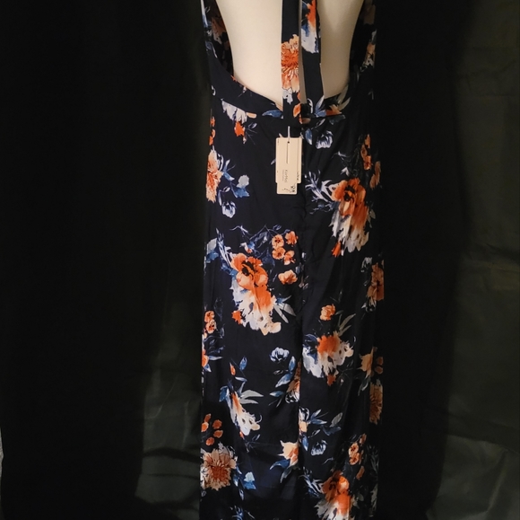 Lady's Kora mei open back tie at the neck shorts with long skirt...id#022 - Picture 6 of 6